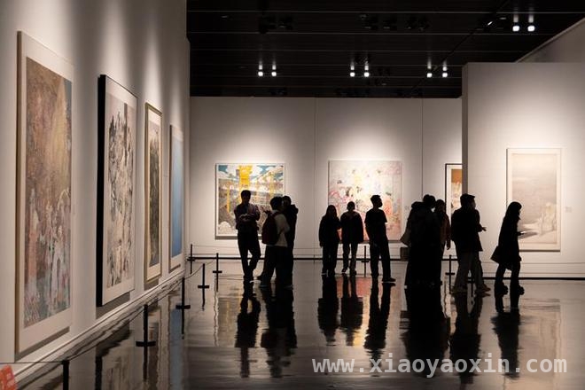 “轩辕情 中国梦”全国中国画展郑州启幕，共赏艺术盛宴，郑州举办全国中国画展，多元艺术诠释民族精神