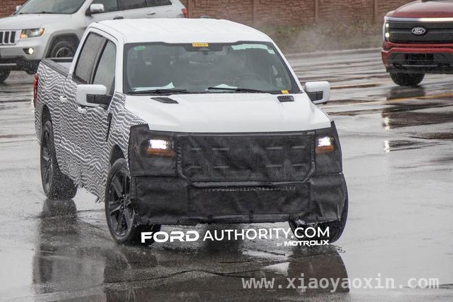 2026款福特F - 150 Lobo原型皮卡亮相，细节差异暗藏玄机