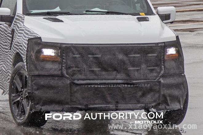 2026款福特F - 150 Lobo原型皮卡亮相，细节差异暗藏玄机