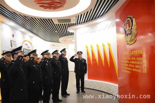 乳山海岸警察大队清明祭英烈，传承公安精神，乳山海岸警察大队清明缅怀公安英烈，汲取前行力量