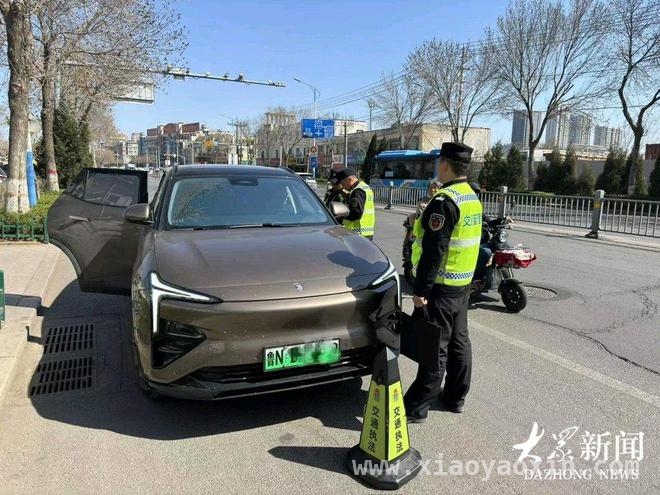 德州交通执法清明护航，全力保障市民出行安全，清明出行高峰，德州交通执法多措并举保畅通
