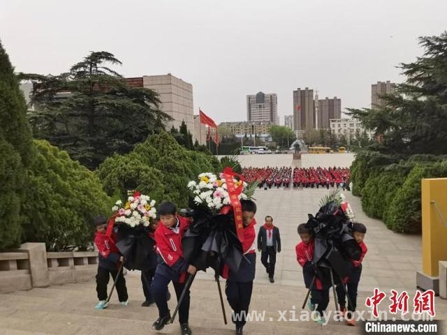 清明在山东，缅怀先烈与绿色祭扫并行