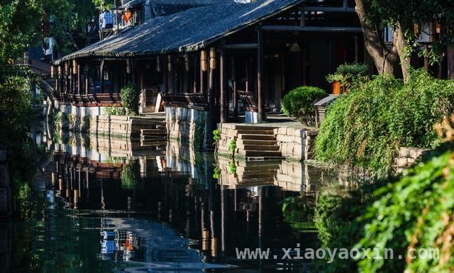 2025清明，跟着高铁领略江南水乡古镇之美，高铁织网，清明假期开启江南古镇寻韵之旅