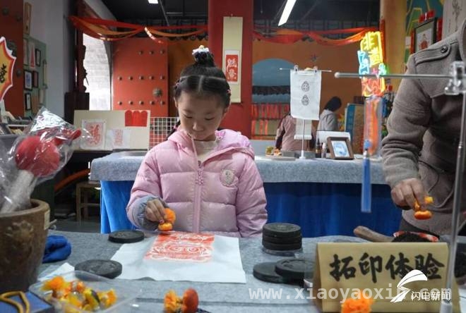 诗赋柳岸，河灯传情——莒国古城清明活动别样精彩
