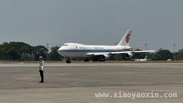 中国第三批紧急救灾物资抵缅，携手共度地震难关