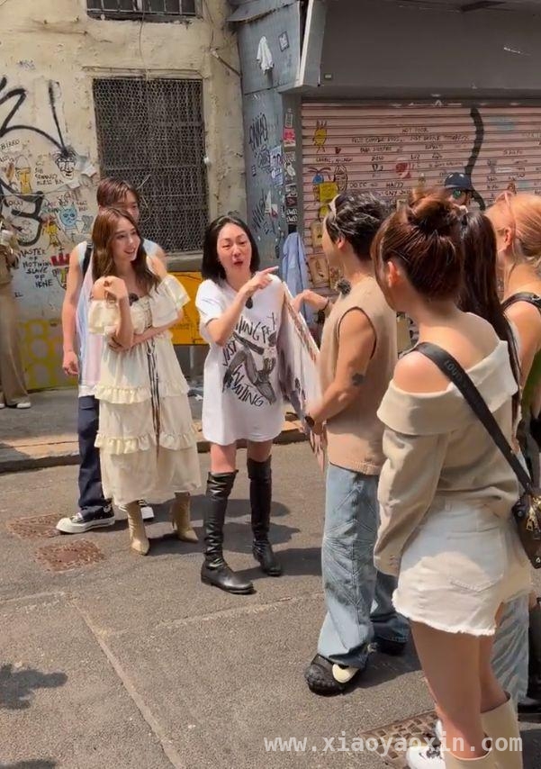 小S“无心工作”传闻背后，是真情还是另有盘算？，小S真因大S离世无心工作？真相或许没那么简单