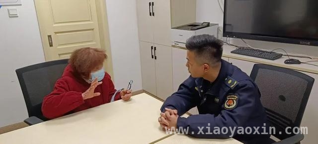 刚柔并济！街道执法队拆除违规设施赢民心 黄浦区街道执法队化解公共空间难题，彰显治理温度
