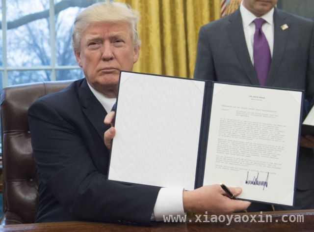 中美经济对决打响，世界各国何去何从？，中国硬核反击美国关税战，谁能笑到最后？